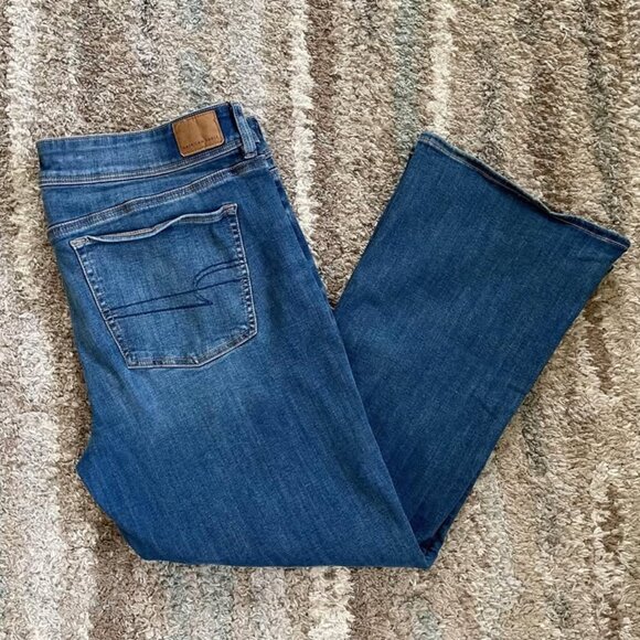 American Eagle Kick Boot Bootcut Jeans Sz 18 Short Y2K - Picture 1 of 5